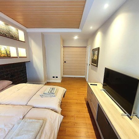 Apartament Centerscape - Studio By Dion Tirana Zewnętrze zdjęcie