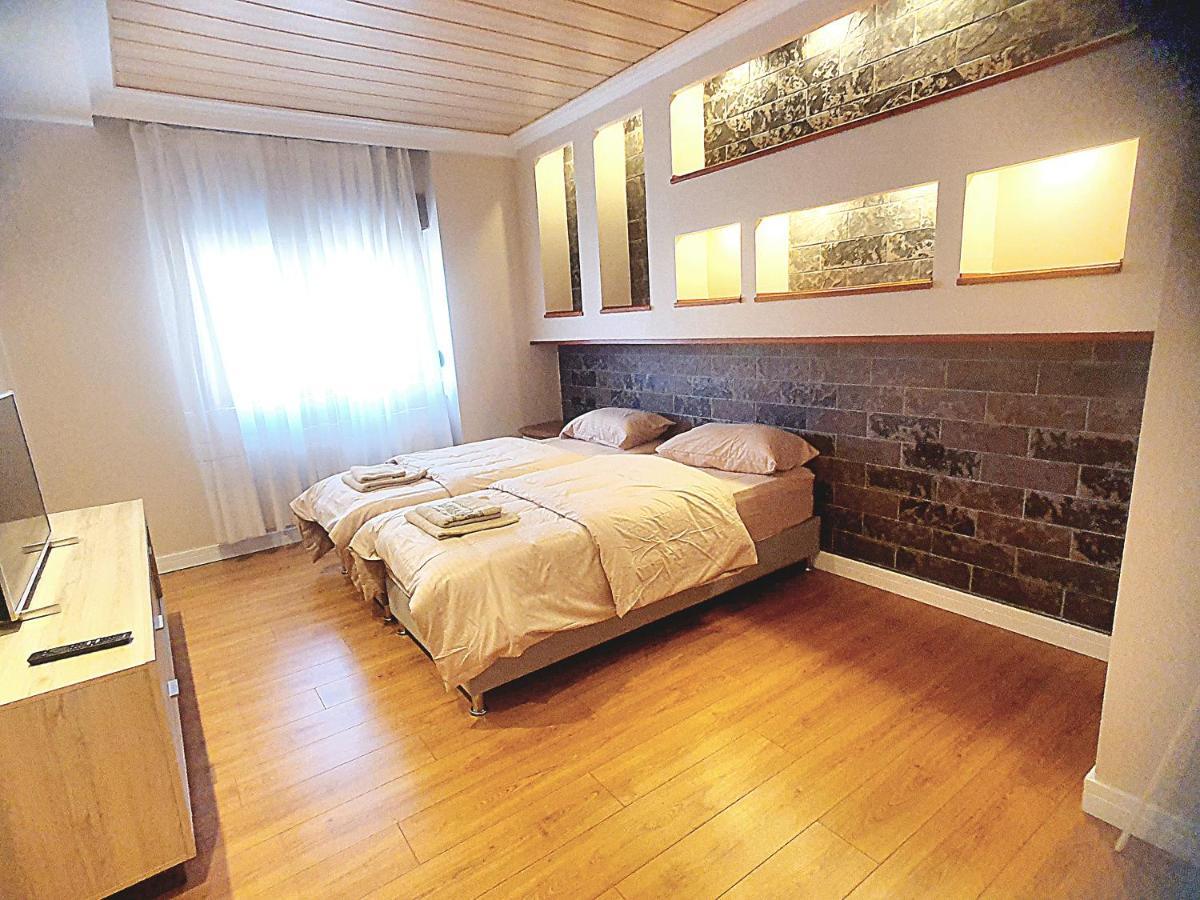 Apartament Centerscape - Studio By Dion Tirana Zewnętrze zdjęcie