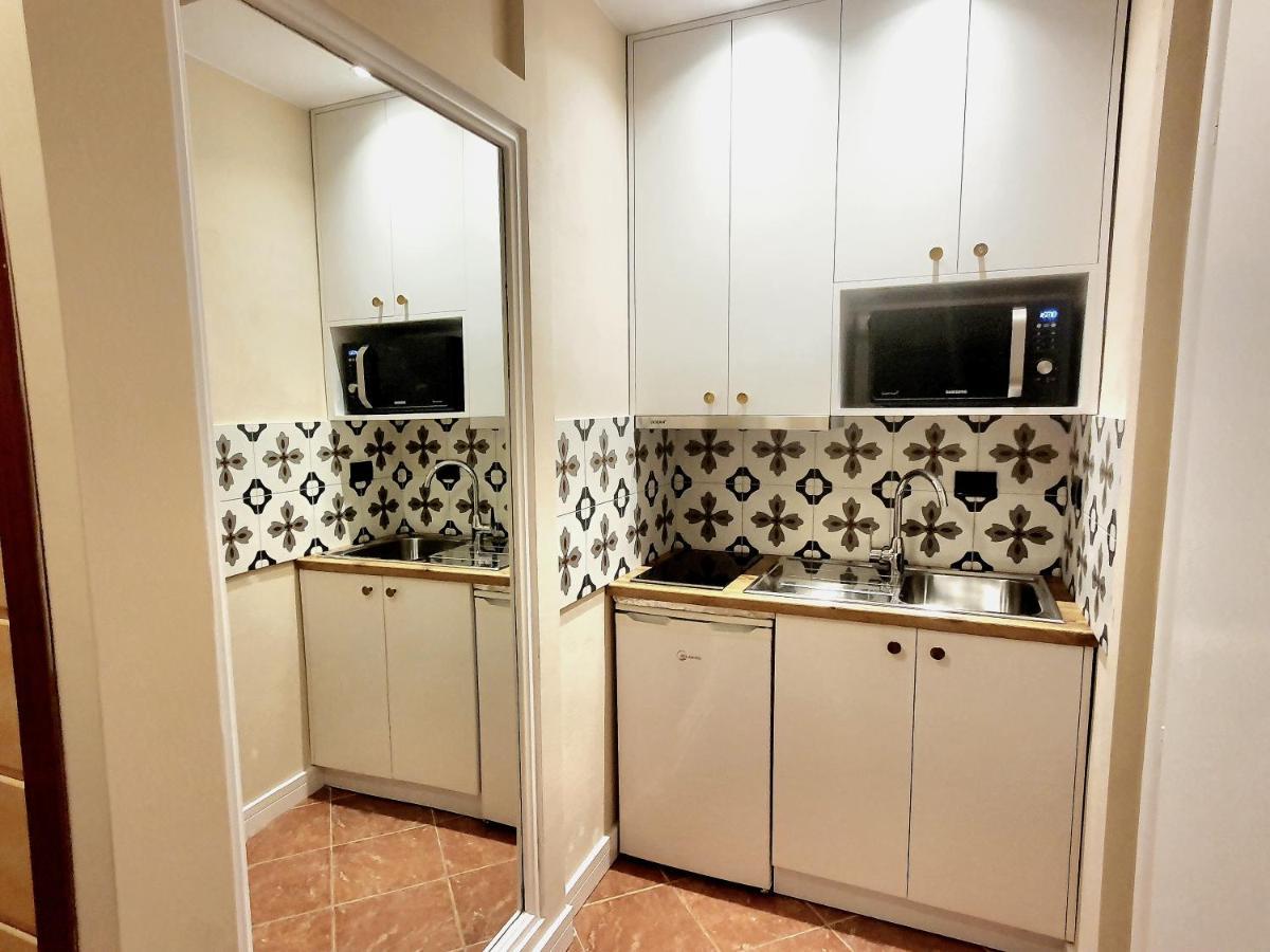 Apartament Centerscape - Studio By Dion Tirana Zewnętrze zdjęcie